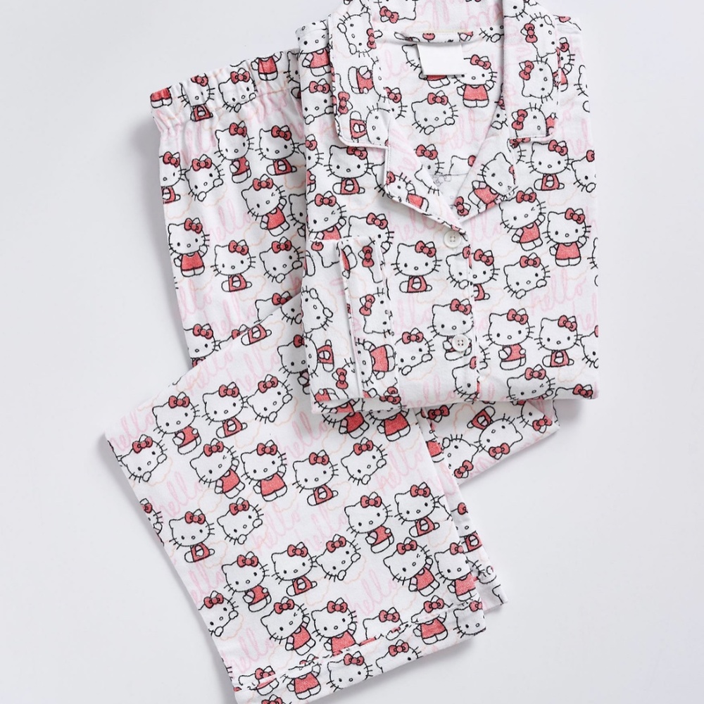 Hello Kitty Organic Cotton Pajamas Size M from Pottery Barn Teen